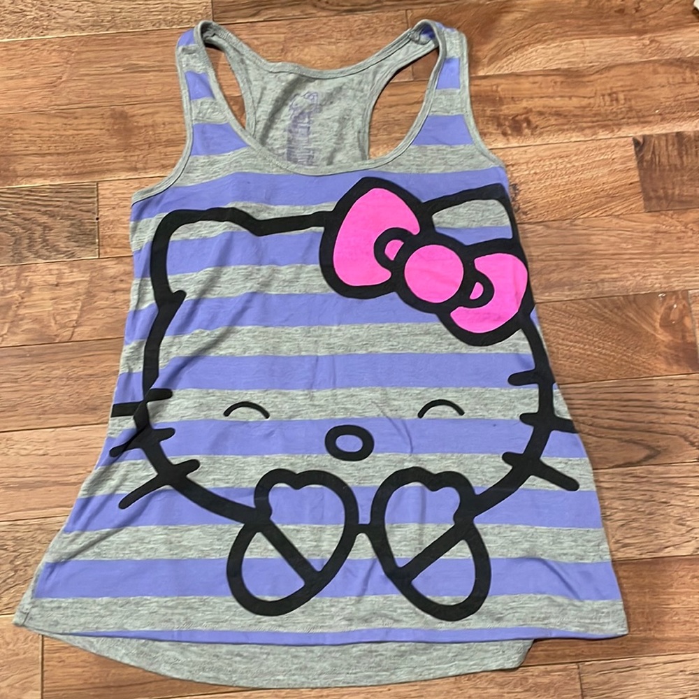 Hello kitty tank